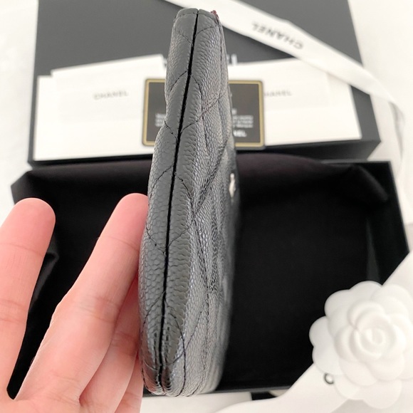 BRAND NEW Chanel Classic Small O-Case - Picture 12 of 16